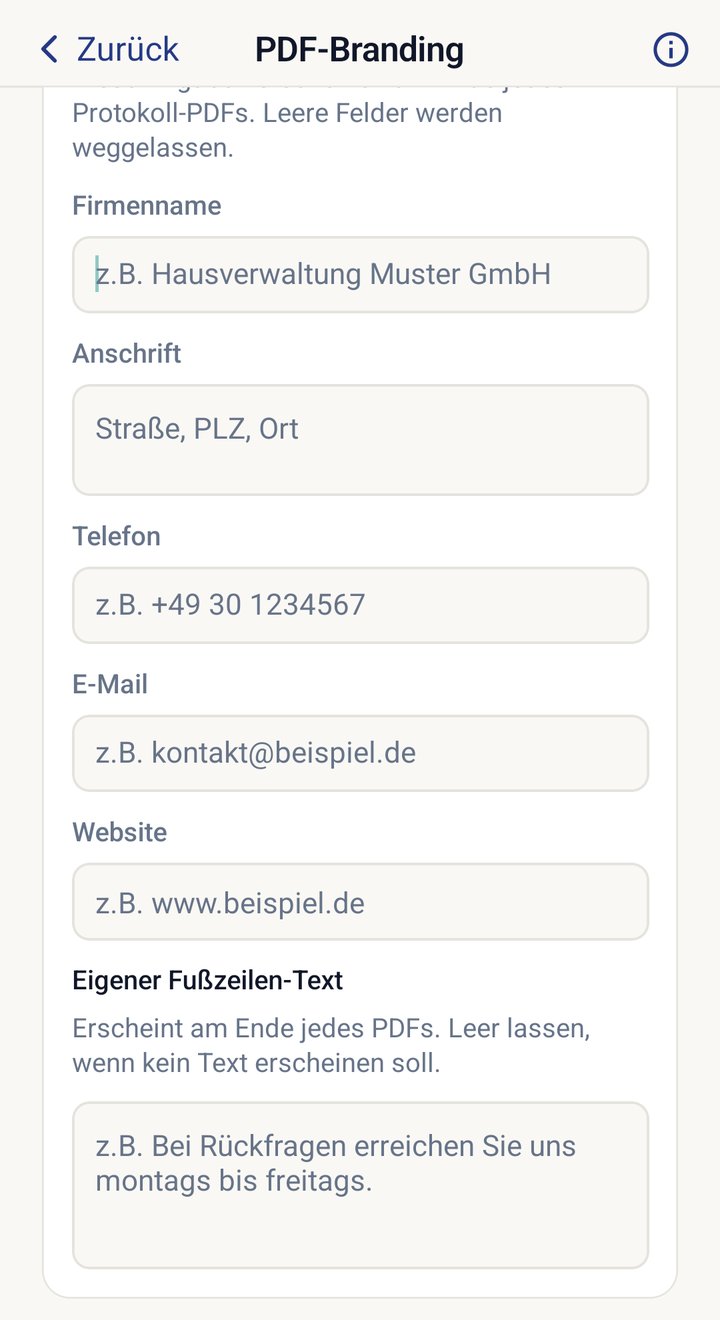 Firmen-Angaben und eigener Fußzeilen-Text für das PDF